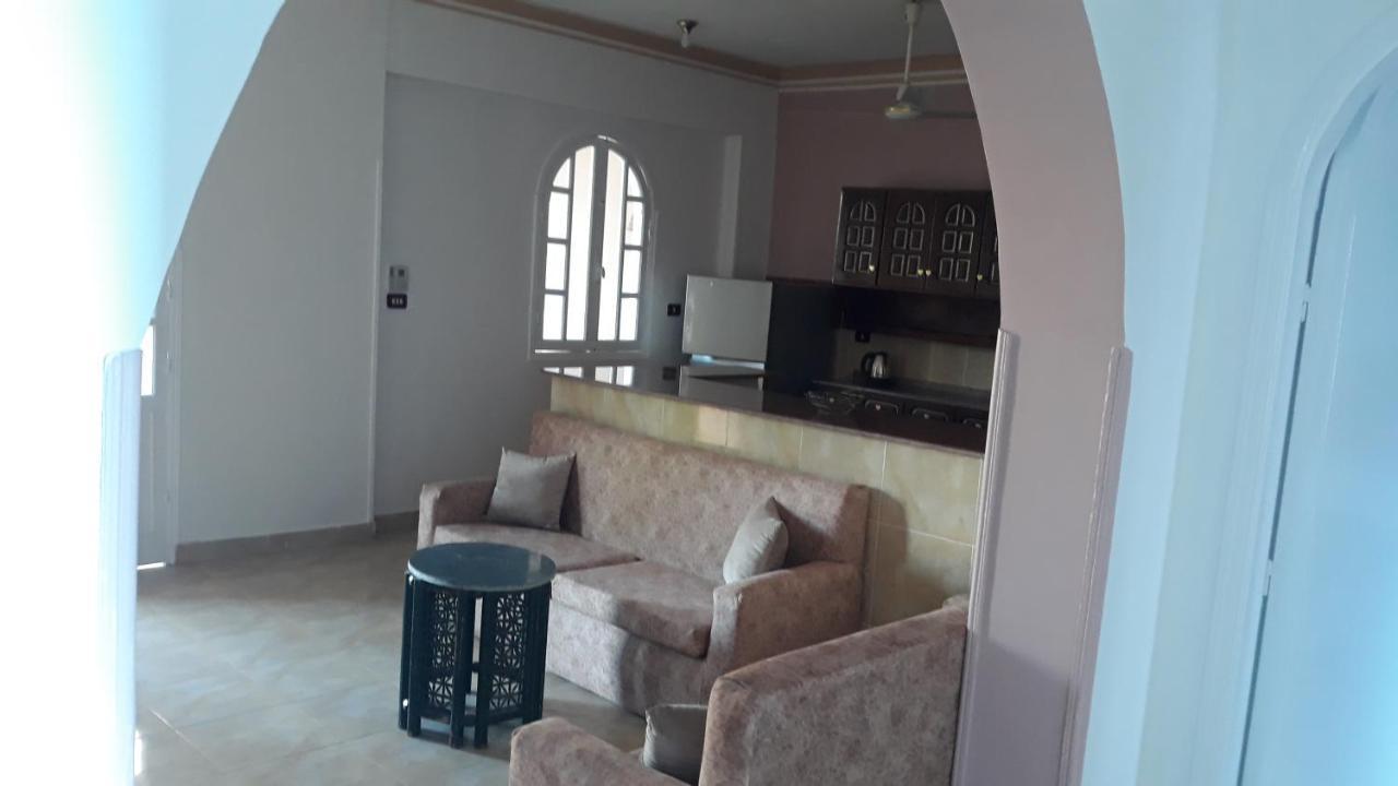 Enjoy Luxor Apartment Luaran gambar