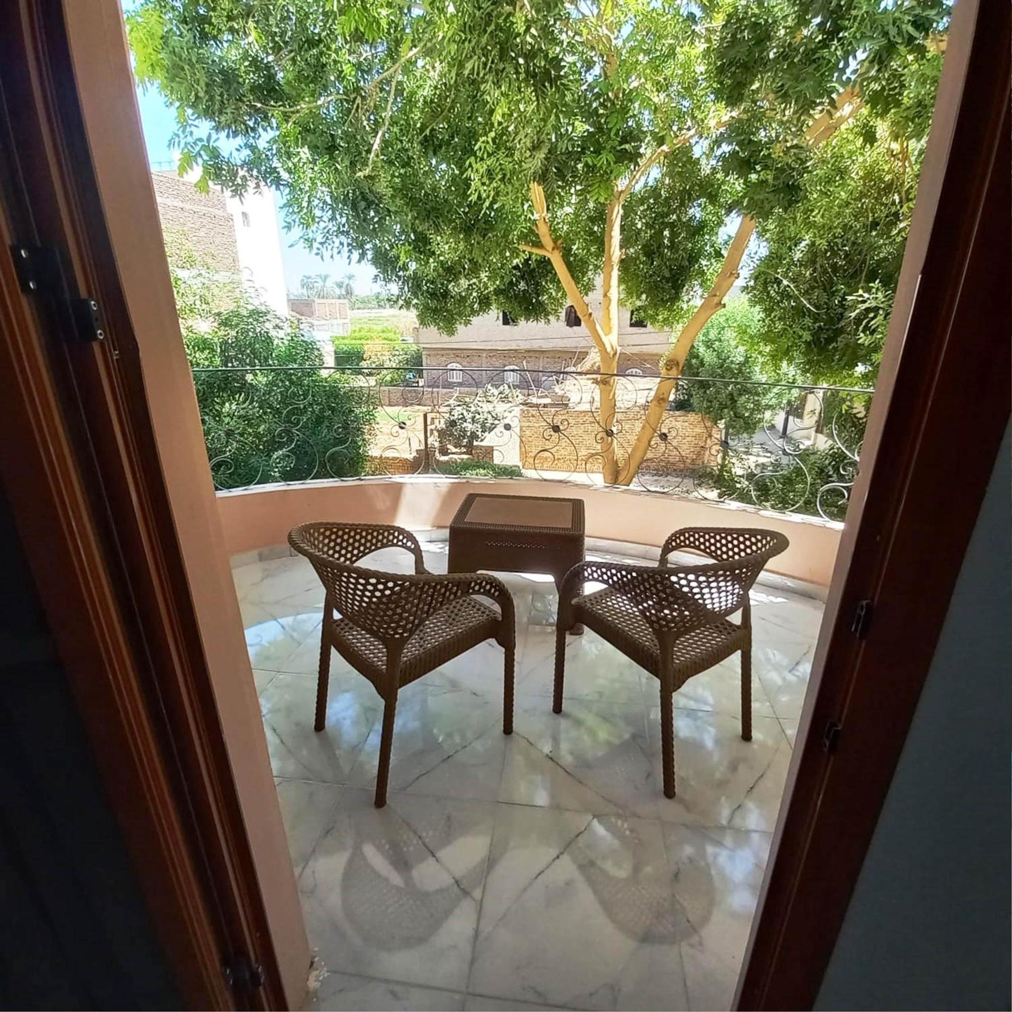 Enjoy Luxor Apartment Luaran gambar