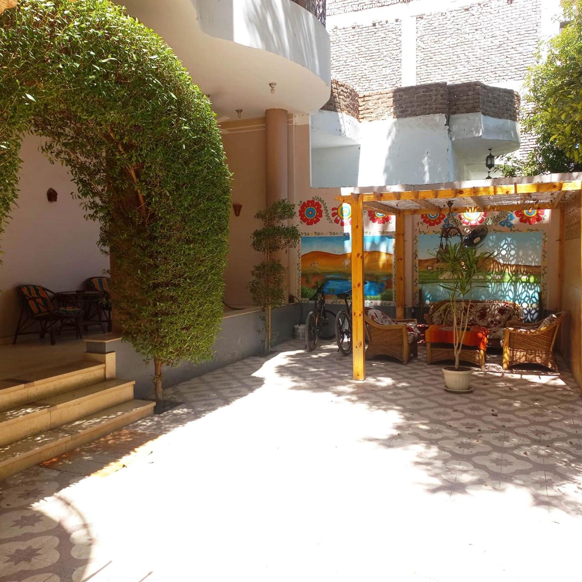 Enjoy Luxor Apartment Luaran gambar