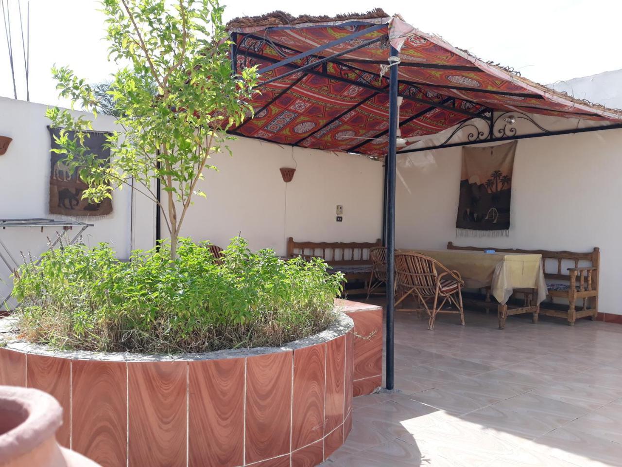Enjoy Luxor Apartment Luaran gambar